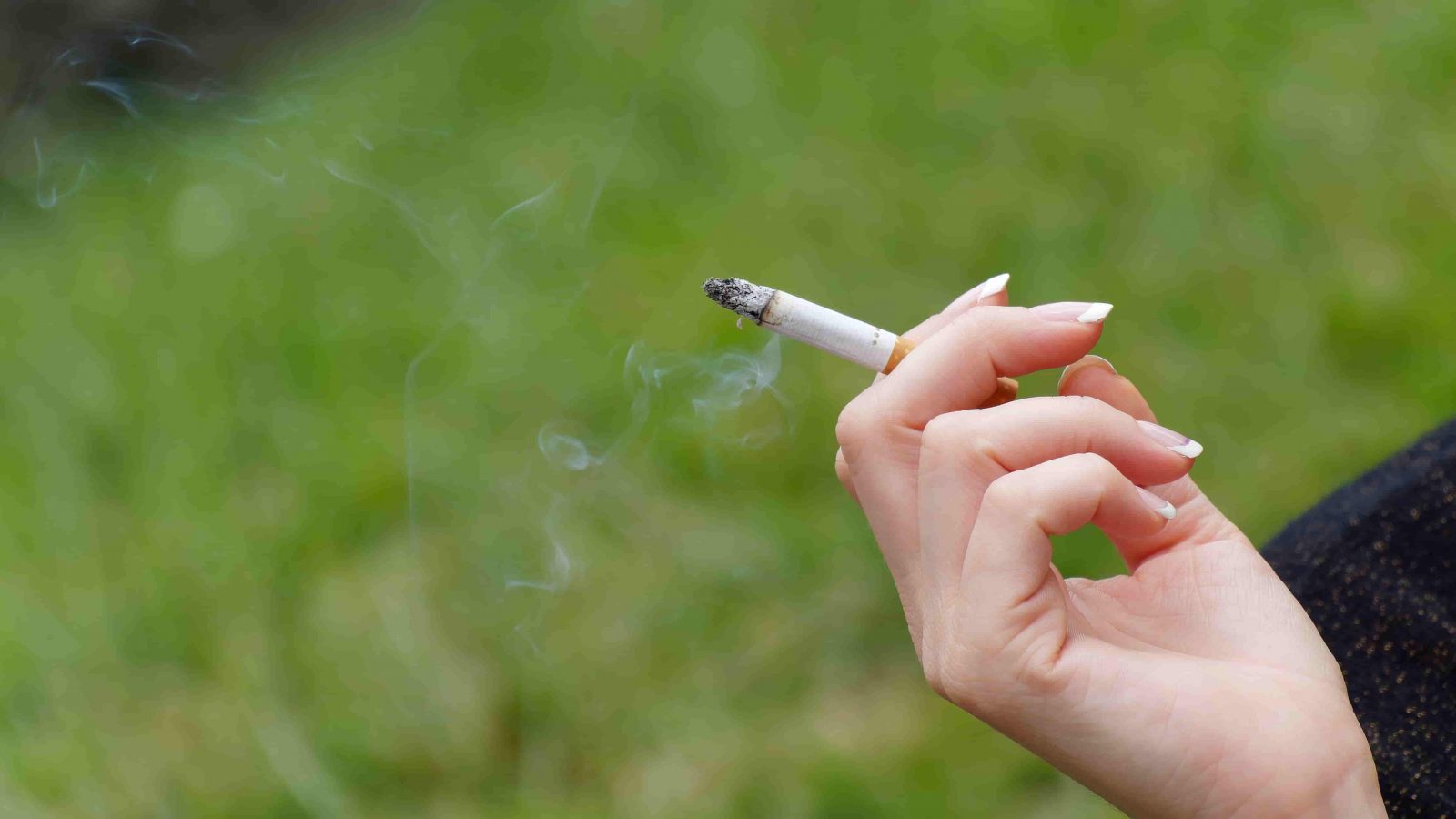Ta có thể bỏ thuốc lá bằng thôi miên?
